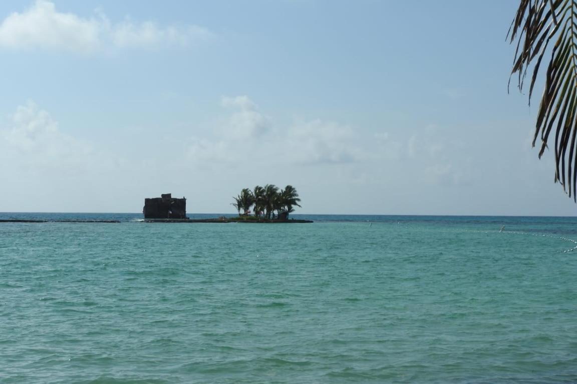 Rocky Cay Lodging Сан-Андрес Экстерьер фото